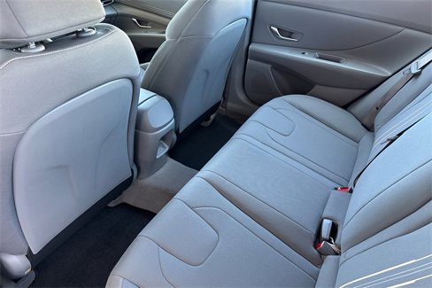 New 2025 Hyundai Elantra Sport image 9