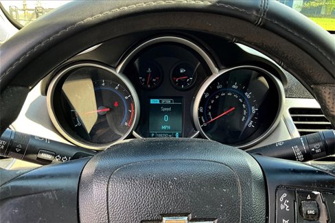 Used 2014 Chevrolet Cruze LS image 20