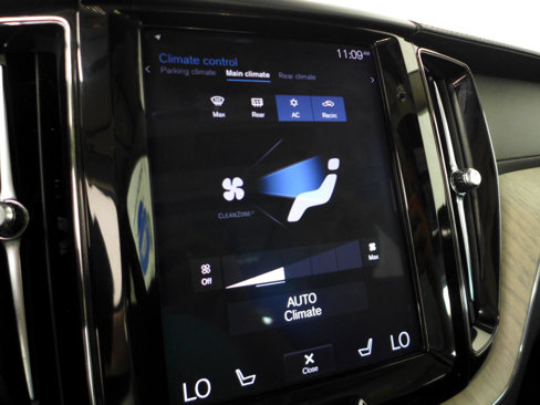 Used 2020 Volvo XC60 T6 Inscription image 31