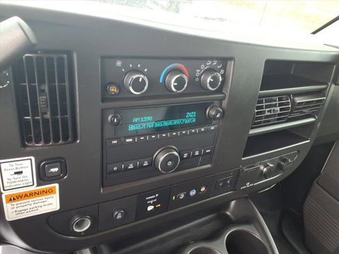 Used 2021 GMC Savana 3500 Extended w/ Power Convenience Package image 29