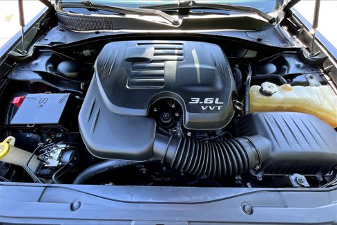 Certified 2019 Chrysler 300 S w/ 300S Premium Group image 34
