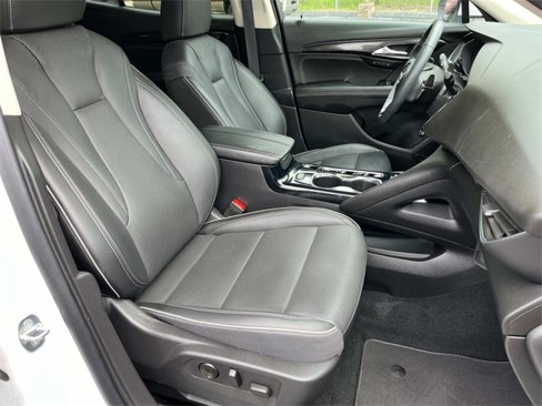 Used 2021 Buick Envision Essence image 25