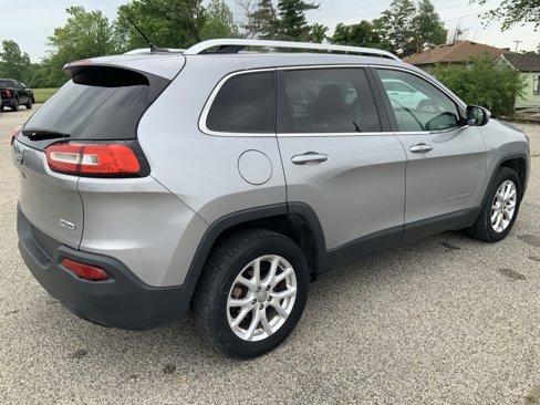 Used 2014 Jeep Cherokee Latitude w/ Comfort/Convenience Group image 11