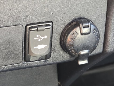 Used 2015 Toyota RAV4 XLE image 8