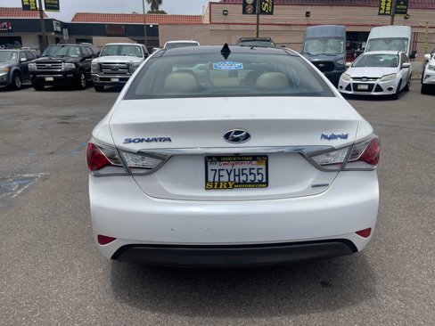 Used 2014 Hyundai Sonata Limited w/ Panoramic Sunroof Package 02 image 4