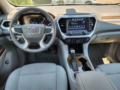 Used 2019 GMC Acadia SLE w/ Driver Alert Package I image 10