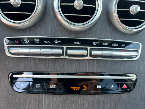 Used 2020 Mercedes-Benz GLC 300 4MATIC image 39