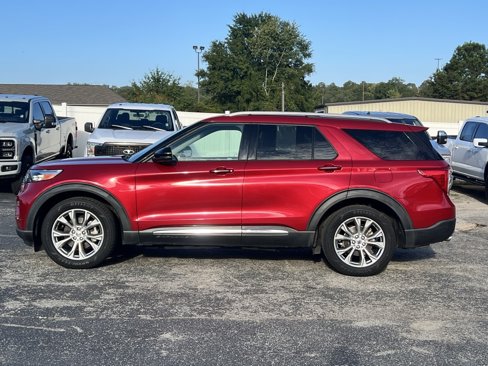 Used 2021 Ford Explorer Limited image 2
