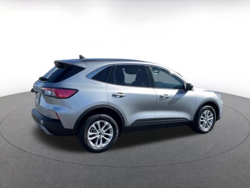 Used 2022 Ford Escape SE image 15
