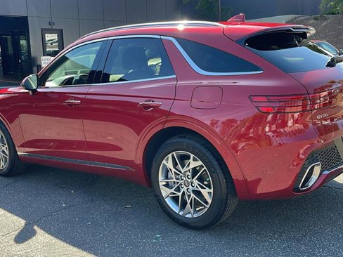Used 2025 Genesis GV70 2.5T w/ Select Package image 11