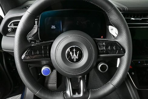 New 2025 Maserati Grecale Modena image 10