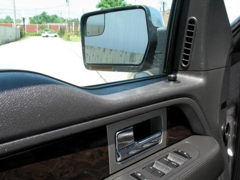 Used 2013 Ford F150 Platinum image 40