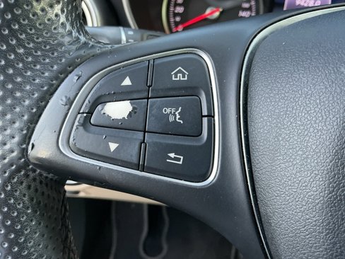 Used 2016 Mercedes-Benz GLC 300 4MATIC image 18