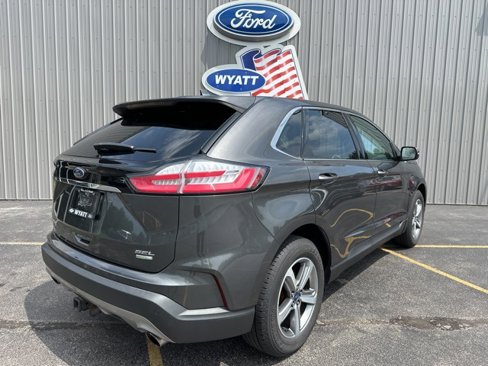 Used 2019 Ford Edge SEL w/ Equipment Group 201A image 5