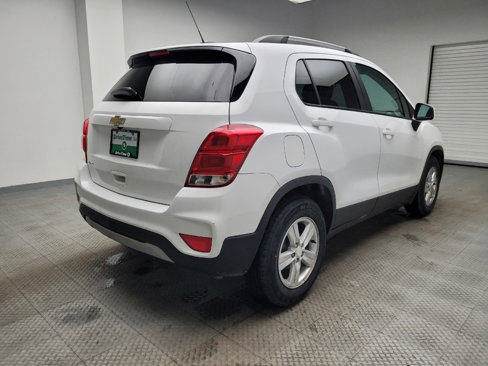 Used 2021 Chevrolet Trax LT image 9
