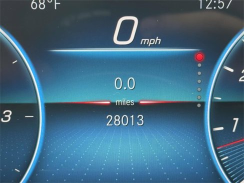 Certified 2022 Mercedes-Benz GLA 250 4MATIC image 2