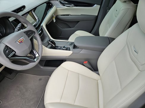 New 2025 Cadillac XT6 Premium Luxury w/ Technology Package image 16