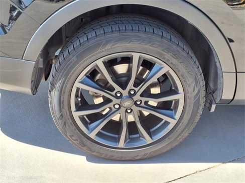 Used 2017 Ford Explorer XLT w/ Equipment Group 202A image 15