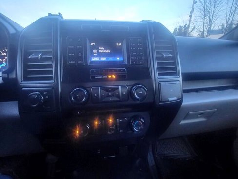 Used 2017 Ford F150 XL w/ Equipment Group 101A Mid image 22