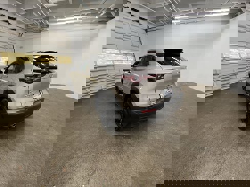 Used 2024 MAZDA CX-30 AWD 2.5 S w/ Select Sport Pkg image 4