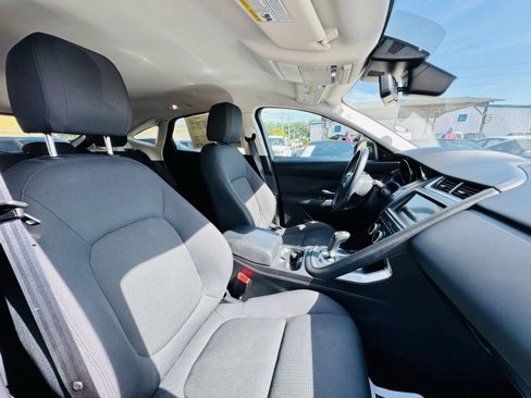 Used 2019 Jaguar E-PACE image 14