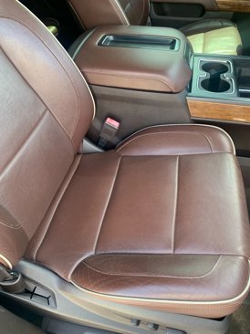 Used 2014 Chevrolet Silverado 1500 High Country w/ High Country Premium Package image 17