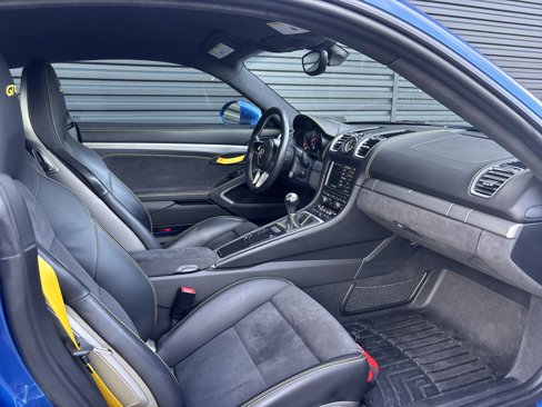 Used 2016 Porsche Cayman GT4 image 13