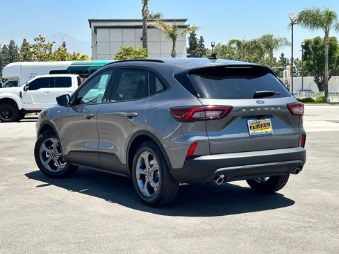 New 2025 Ford Escape ST-Line image 5