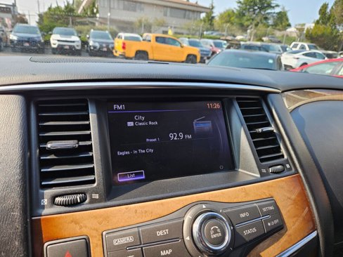 Used 2013 INFINITI QX56 4WD w/ Theater Pkg image 4
