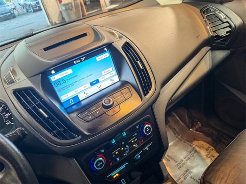Used 2018 Ford Escape SEL image 43