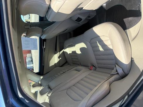 Used 2019 Ford Fusion SEL image 12
