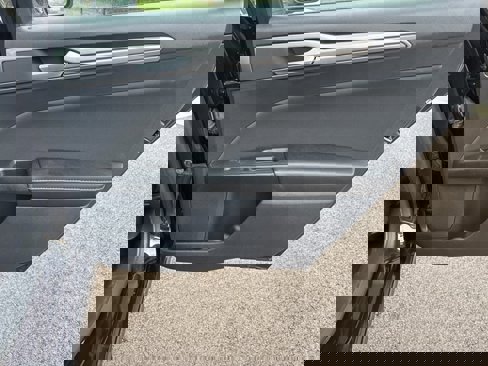 Certified 2020 Ford Fusion SE image 8