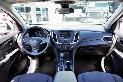 Used 2024 Chevrolet Equinox LT image 18