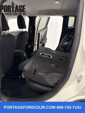 Used 2021 Jeep Renegade Latitude w/ Convenience Group image 39