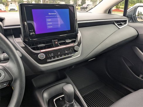 Certified 2025 Toyota Corolla LE image 20