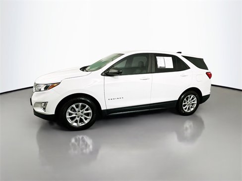 Used 2020 Chevrolet Equinox LS image 4