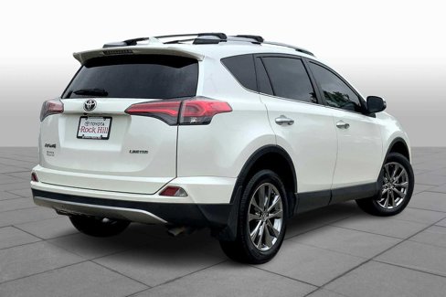 Used 2018 Toyota RAV4 Limited image 12