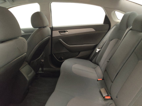 Used 2019 Hyundai Sonata SE image 18