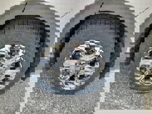 Used 2019 Honda CR-V EX image 8