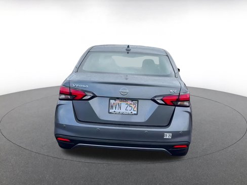 Used 2023 Nissan Versa SV image 12