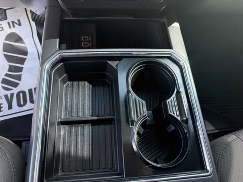 Used 2019 Ford F250 XLT w/ XLT Premium Package image 28