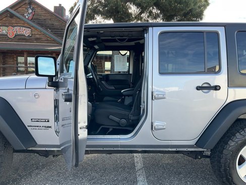 Used 2018 Jeep Wrangler Unlimited Sport S image 51