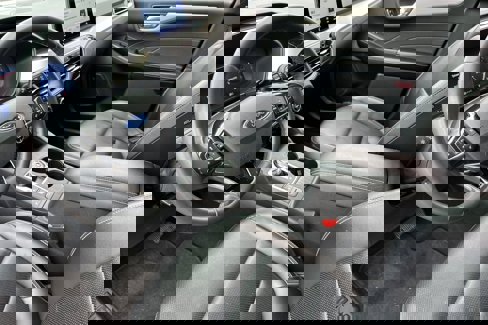 Certified 2021 Ford Escape SEL w/ Technology Package image 11