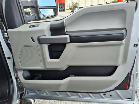 Used 2020 Ford F150 XLT w/ Equipment Group 301A Mid image 15