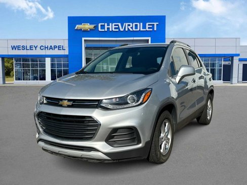 Used 2018 Chevrolet Trax LT w/ Driver Confidence Package image 1