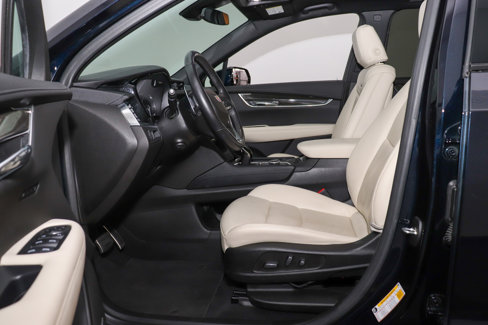Used 2022 Cadillac XT6 Sport image 10