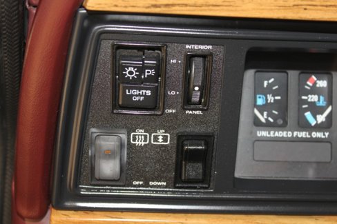 Used 1989 Jeep Grand Wagoneer image 75