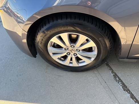 Used 2015 Honda Odyssey EX image 31