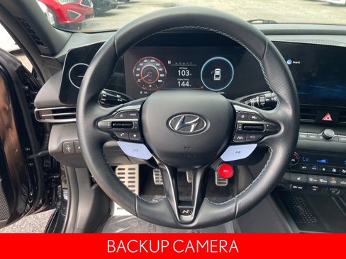Used 2022 Hyundai Elantra N image 12