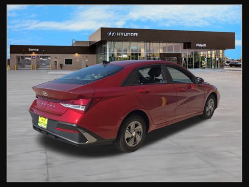 New 2025 Hyundai Elantra SE image 5
